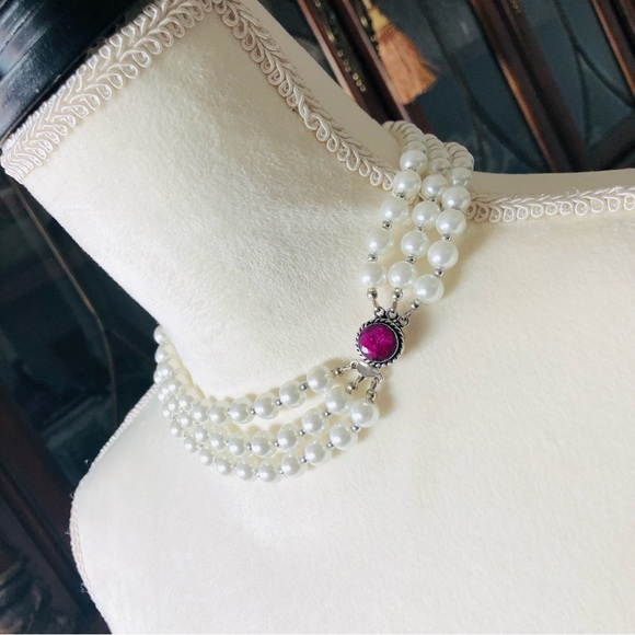 Handcrafted triple strand white Pearl genuine ruby clasp necklace